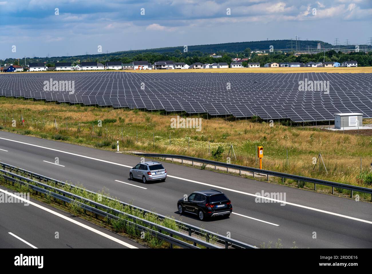 Centrale photovoltaïque près de Borna-Süd sur l'A72, centrale photovoltaïque, parc solaire, Naturstrom Borna GmbH & Co. KG, Städtische Werke Borna, Saxe, Allemagne, Banque D'Images