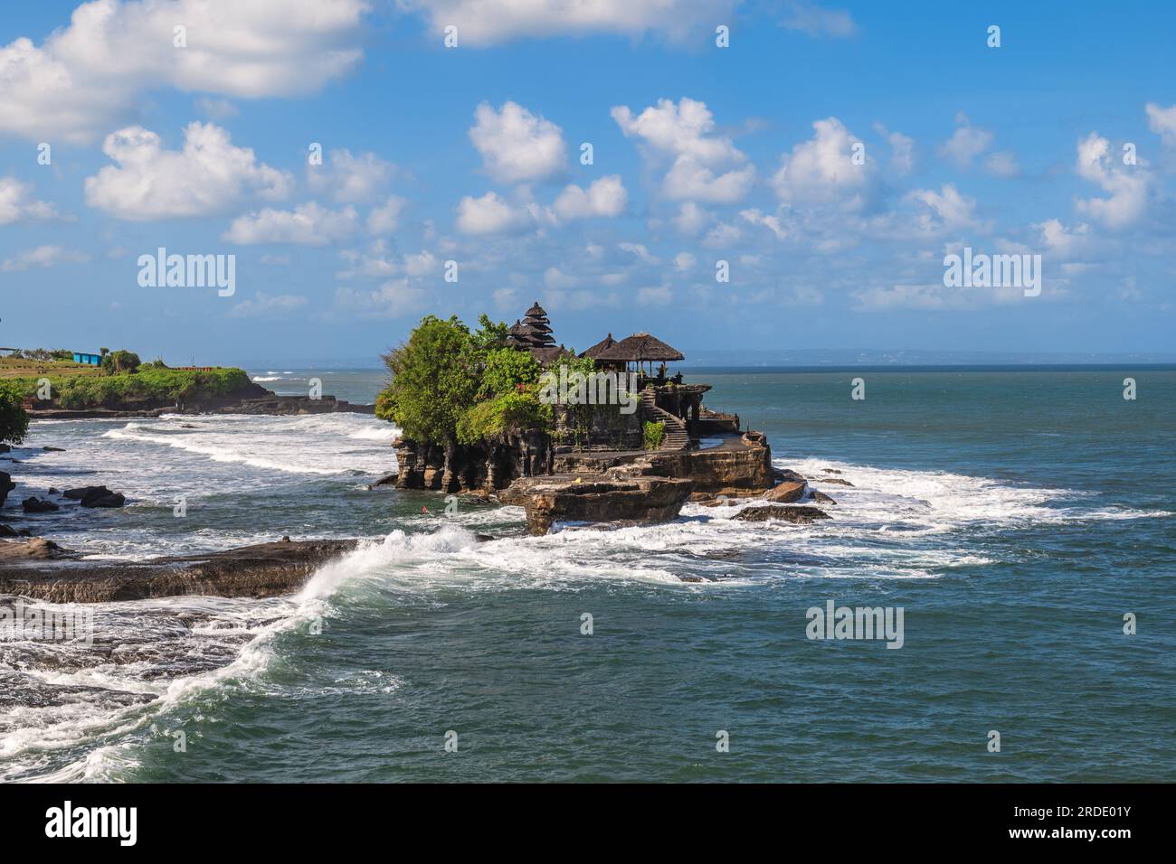 Pura Tanah Lot sur le temple Tanah Lot, une formation rocheuse au large de l'île indonésienne de Bali. Banque D'Images