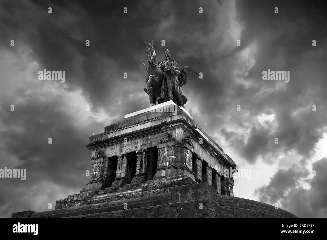Kaiser Wilhelm I Monument 1897, Deutsches Eck, Coblence, Rhénanie-Palatinat, Allemagne Banque D'Images Kaiser Wilhelm I Monument 1897, Deutsches Eck, Coblence, Rhénanie-Palatinat, Allemagne Banque D'Images