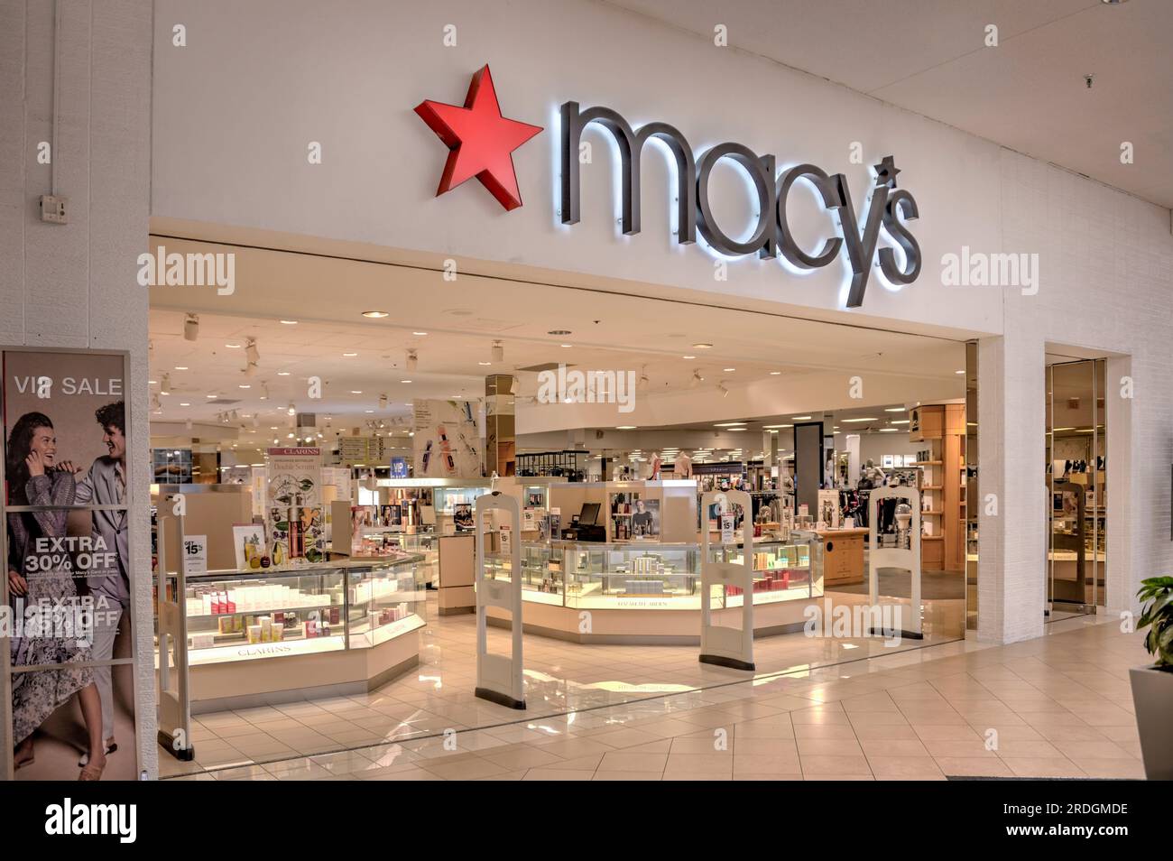 Springfield, Missouri - 22 mars 2019 : Macy's, une chaîne de magasins américaine, accueille la parade du jour de Thanksgiving à New York depuis 1924. Banque D'Images Springfield, Missouri - 22 mars 2019 : Macy's, une chaîne de magasins américaine, accueille la parade du jour de Thanksgiving à New York depuis 1924. Banque D'Images