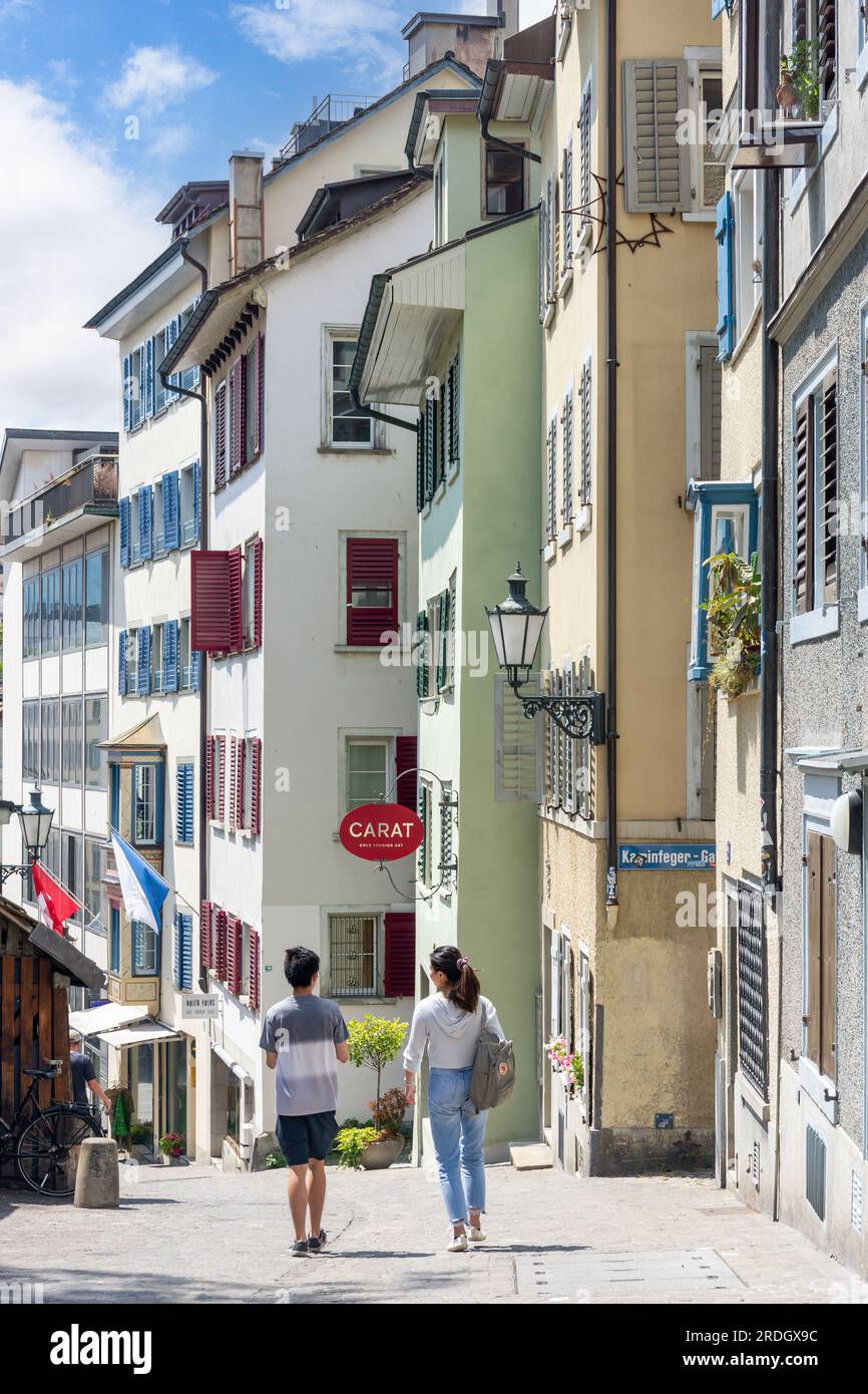 Rue étroite sur la colline de Lindenhof, Fortunagasse, Altstadt (vieille ville), ville de Zürich, Zürich, Suisse Banque D'Images