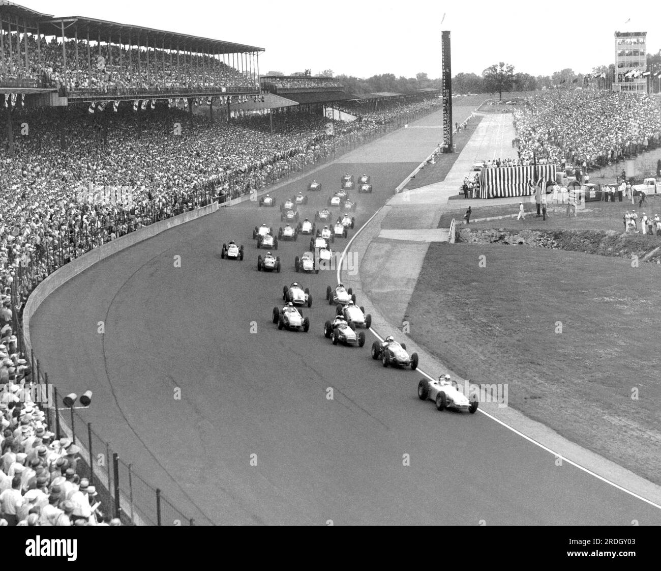 Indianapolis, Indiana : 1959 départ de la course automobile Indianapolis 500. Banque D'Images