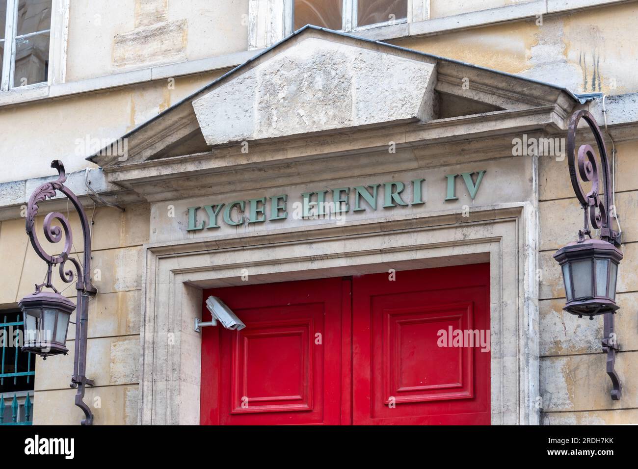 Gros plan de l'entrée du Lycée Henri IV, établissement public d'enseignement secondaire et supérieur situé rue Clovis, dans le quartier Latin de Paris Banque D'Images