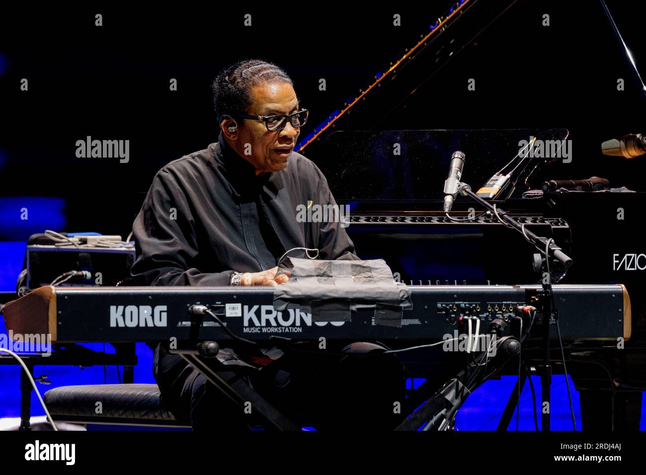 Membres du groupe herbie hancock Banque de photographies et d’images à