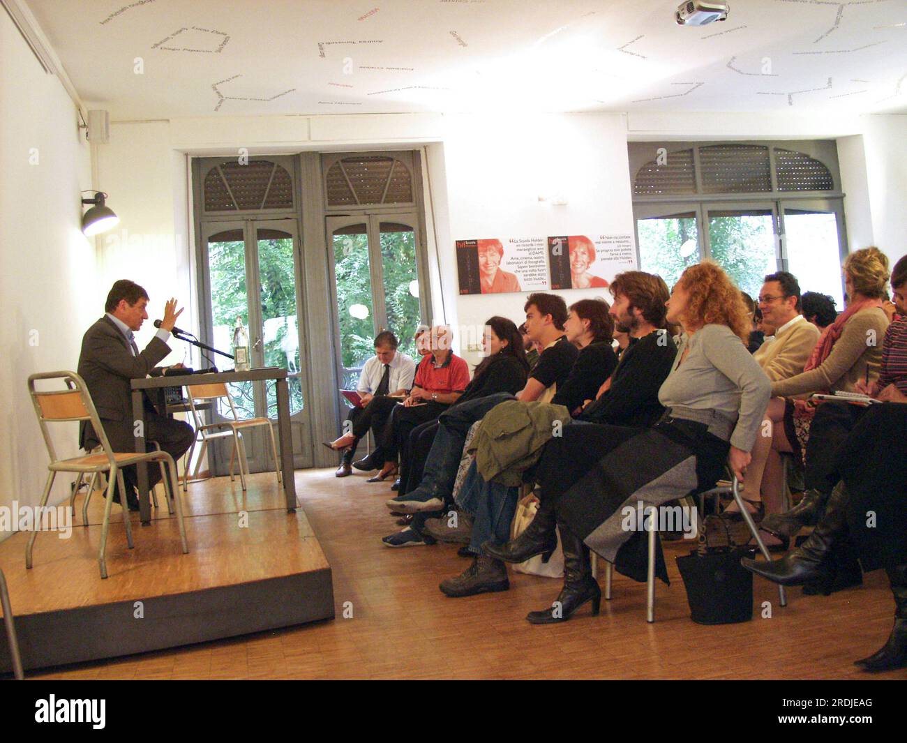 Turin, Italie - octobre 2004 : Scuola Holden, école d'écriture. Le premier emplacement de l'école à corso Dante, Turin. Banque D'Images