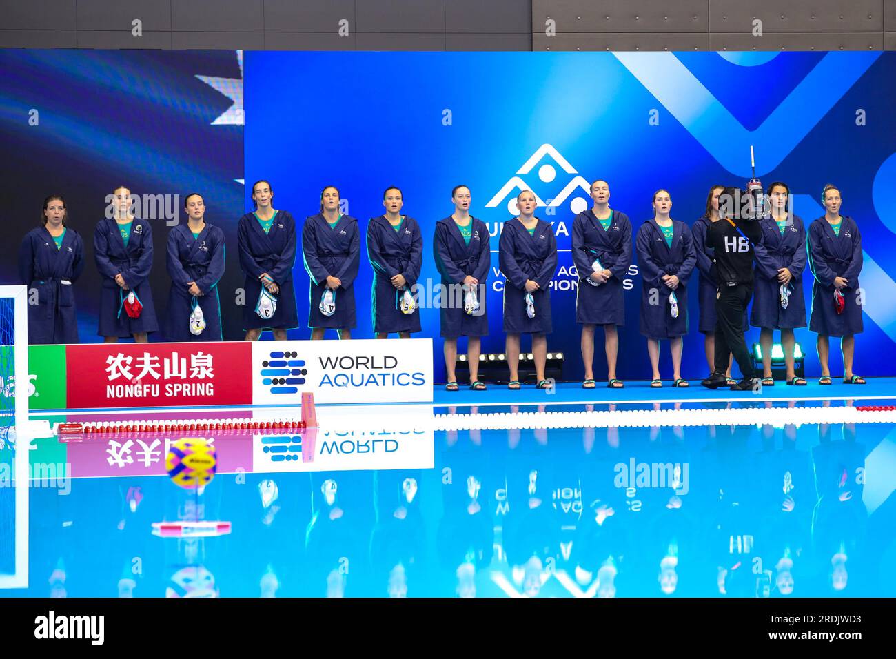 Fukuoka, Japon. 22 juillet 2023. FUKUOKA, JAPON - JUILLET 22 : alignement de l'équipe australienne lors du match de crossover de Waterpolo féminin des Championnats du monde aquatiques 2023 entre l'Australie et Israël le 22 juillet 2023 à Fukuoka, Japon (photo d'Albert Ten Hove/Orange Pictures) crédit : Orange pics BV/Alamy Live News Banque D'Images