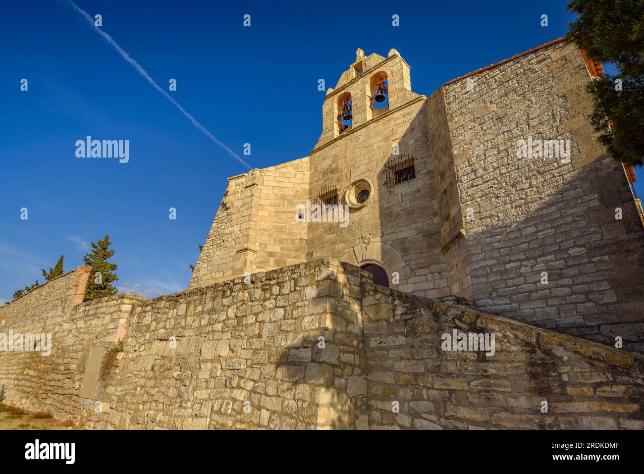 Hermitage et monastère de San Salvador sur le sommet du même nom (Bajo Cinca, Huesca, Aragon, Espagne) ESP : Ermita monasterio de San Salvador Banque D'Images