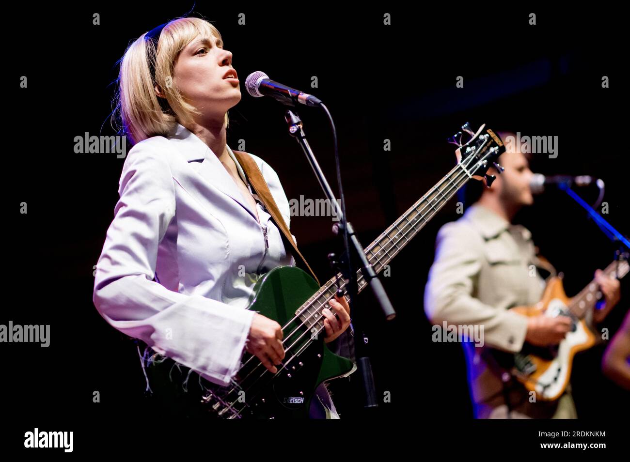 Londres, Royaume-Uni, 21/07/2023, 21.07.23 - divorce au Sage Gateshead, soutenant Self Esteem x Royal Northern Sinfonia, dans le cadre de BBC Proms 2023 Credit : Thomas Jackson/Alamy Live News Banque D'Images