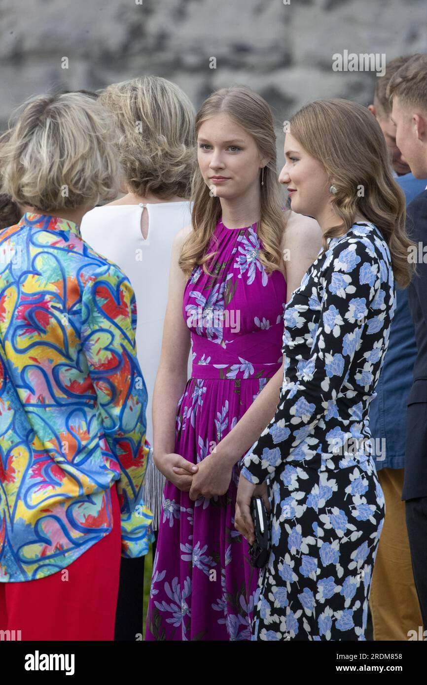 Bruxelles, Belgique. 21 juillet 2023. Princesse Delphine, Princesse Éléonore et Princesse héritière Elisabeth photographiées lors d'une visite royale au concert et feu d'artifice 'Belgium Celebrates - Belgie viert FEEST - la Belgique fait la FETE', au Parc du Cinquantenaire - Jubelpark, le soir de la fête nationale belge, à Bruxelles, Vendredi 21 juillet 2023. BELGA PHOTO NICOLAS MAETERLINCK crédit : Belga News Agency/Alamy Live News Banque D'Images