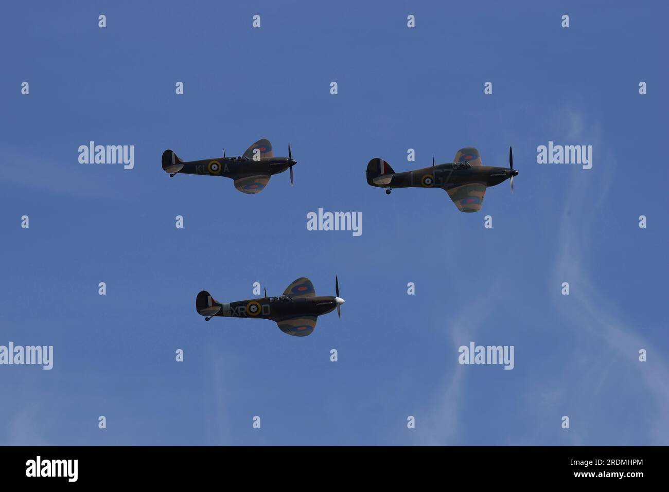 Formation Spitfire X4650,P7308 et Hurricane P2921, Flying Legends 2023, Church Fenton, Leeds. Banque D'Images