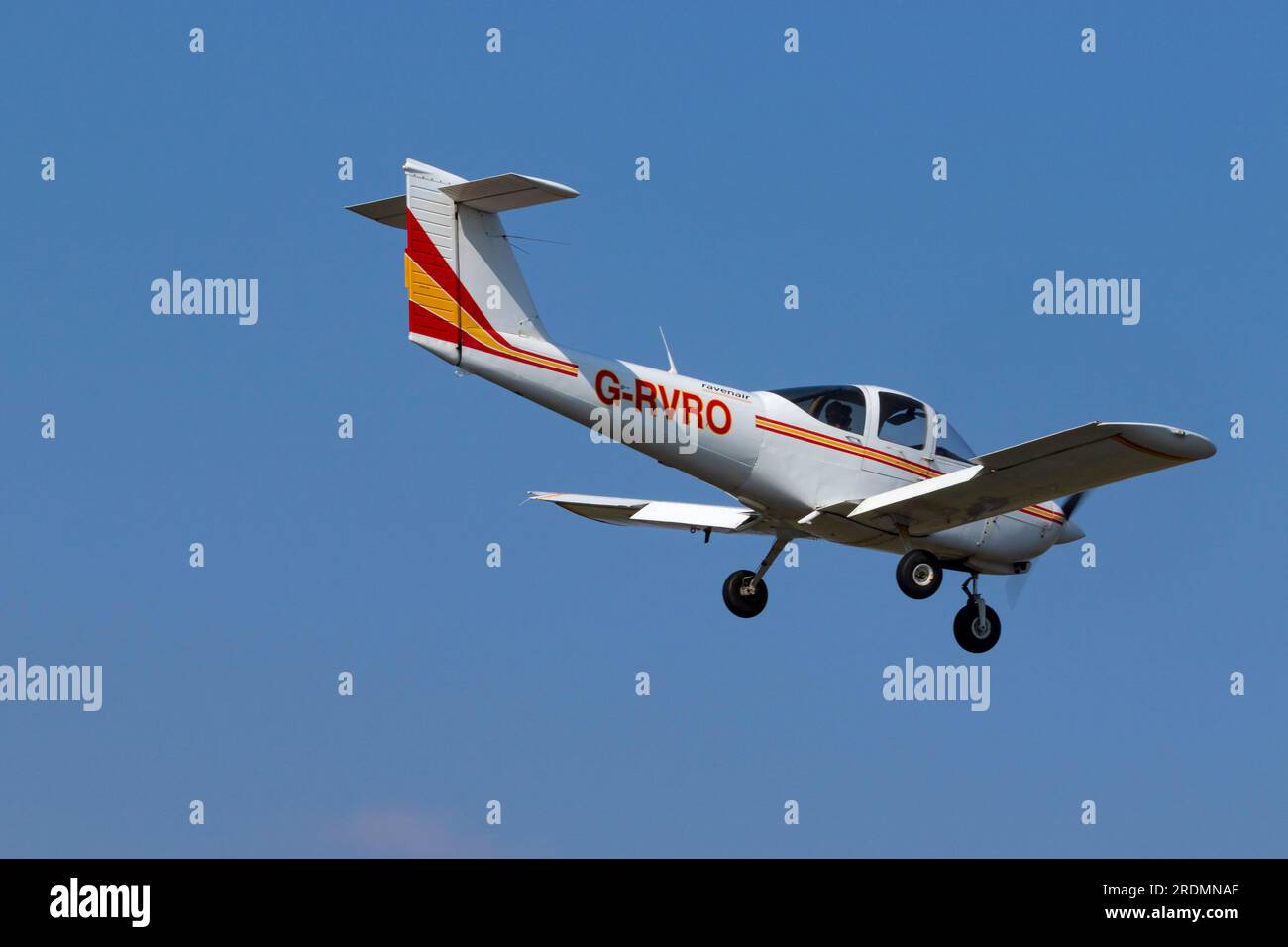 Piper PA-38-112 Tomahawk G-RVRO Banque D'Images