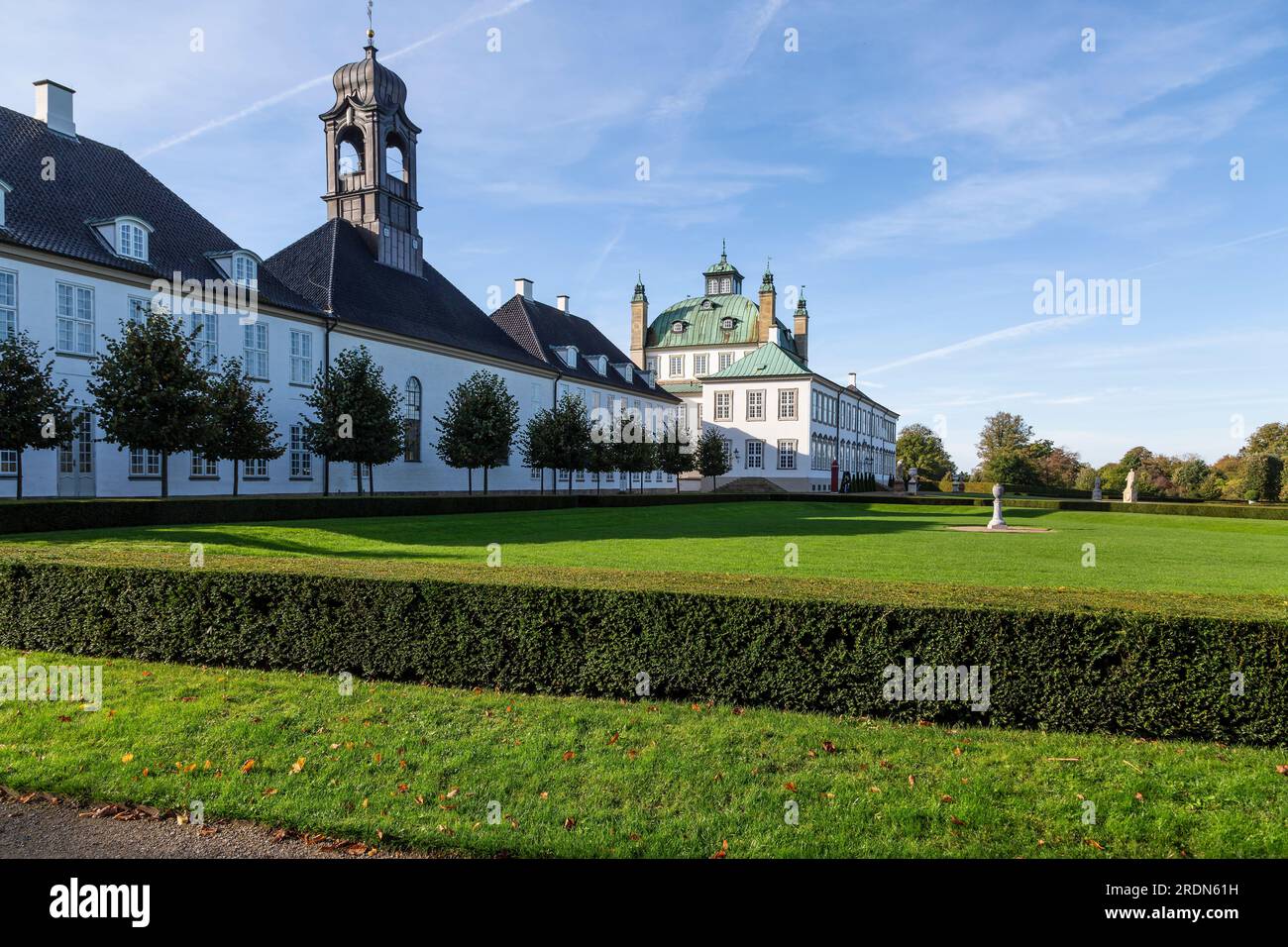 La construction du château de Fredensborg a commencé en 1719. Après son inauguration en 1722, il a ensuite été agrandi et reconstruit. Roi Christian 9 et Qu Banque D'Images