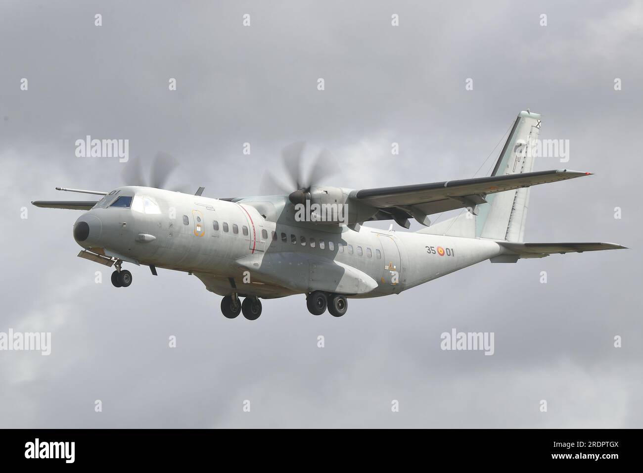 La casa C-295 espagnole arrive pour riat 2023 Air Show, Fairford, Gloucestershire, Royaume-Uni Banque D'Images