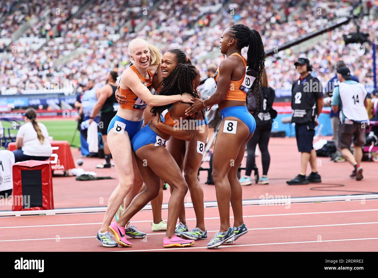 Londres, Royaume-Uni. 23 juillet 2023. Les pays-Bas remportent le 4x100m féminin lors du meeting de la Wanda Diamond League au London Stadium de Stratford à Londres, en Angleterre, le dimanche 23 juillet 2023. (Photo : Pat Scaasi | MI News) crédit : MI News & Sport / Alamy Live News Banque D'Images