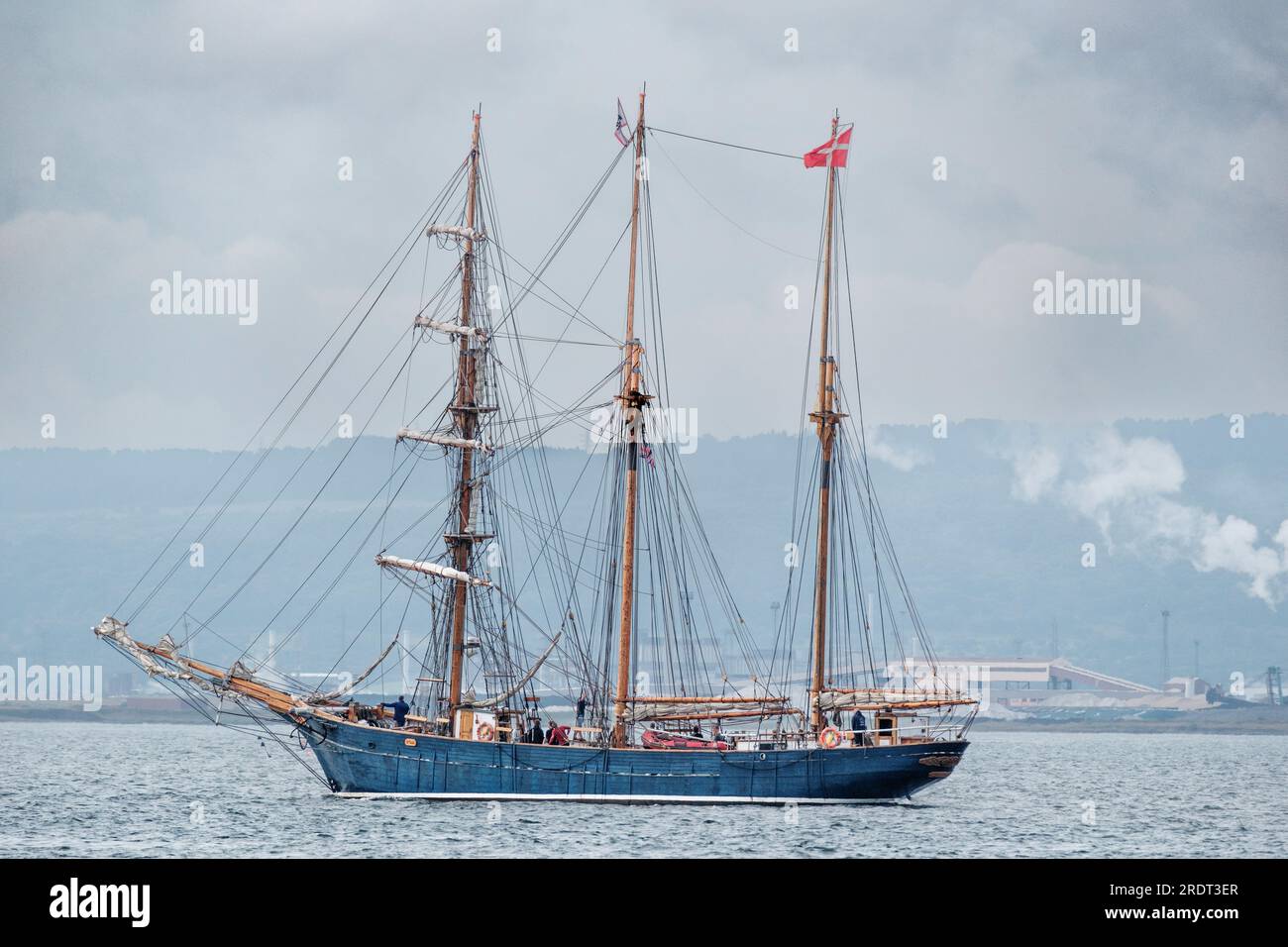 Loa dans la course de Tall Ships 2023, voiliers quittant Hartlepool sur Teesside Nord-est de l'Angleterre Banque D'Images