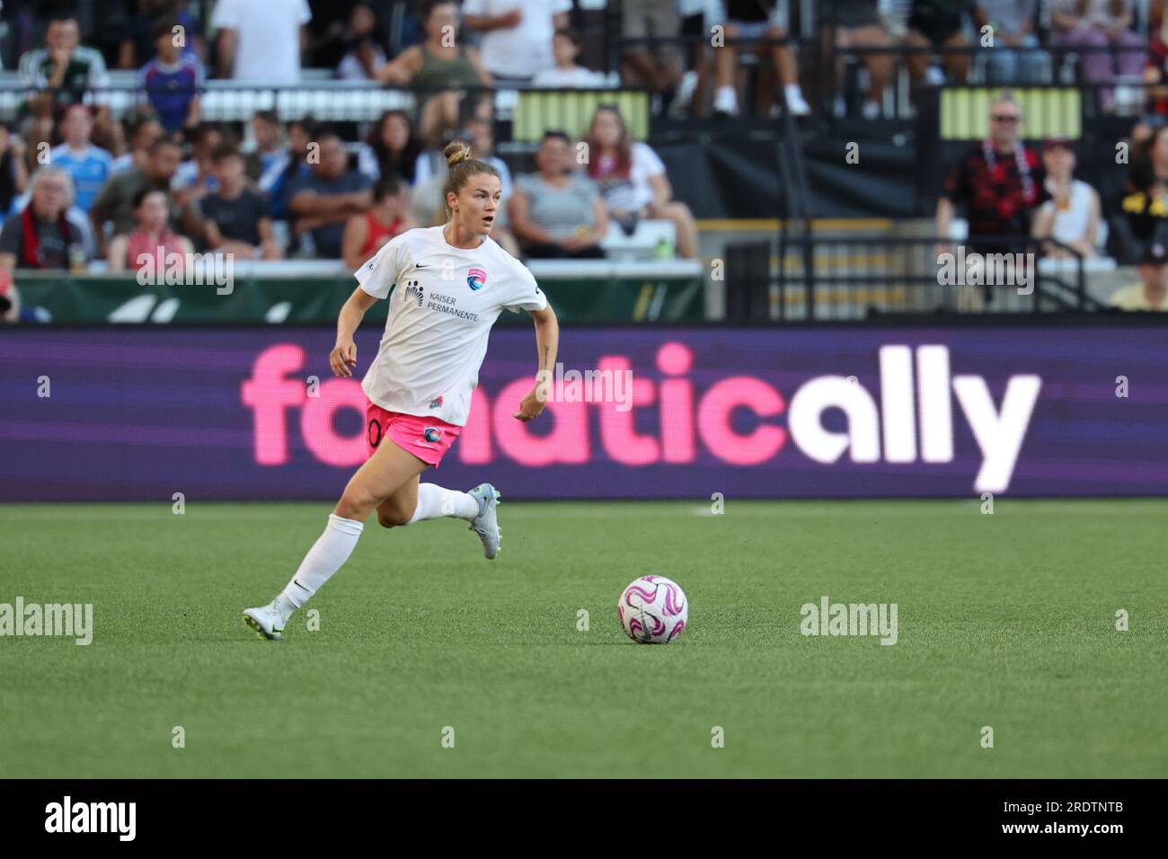 21 juillet 2023 ; Portland, Oregon, États-Unis; San Diego Wave au Portland Thorns FC dans un match NWSL à Providence Park. (Crédit photo : Al Sermeno/KLC fotos) Banque D'Images