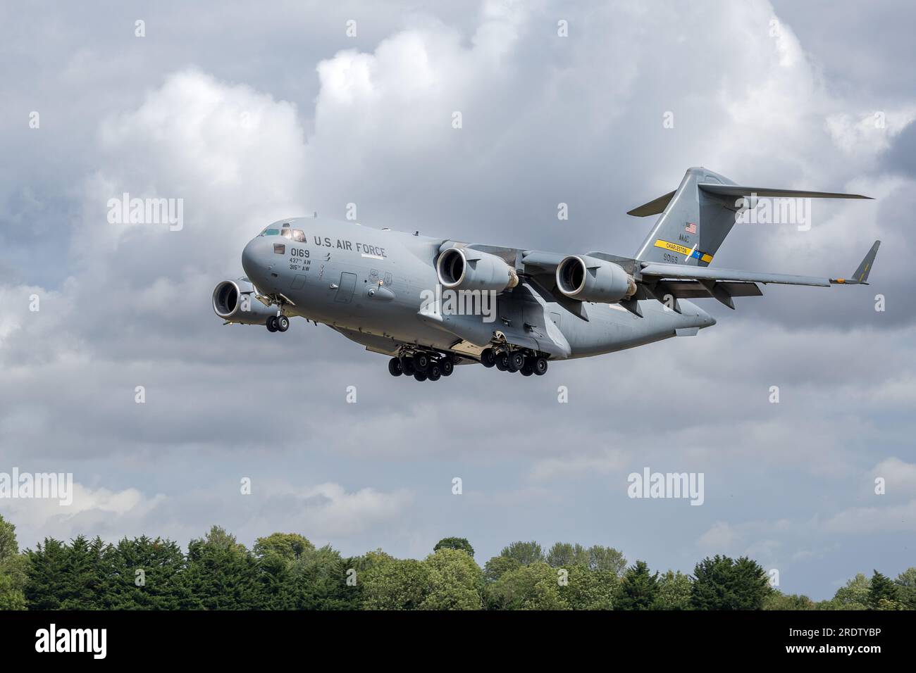 Boeing C-17a Globemaster III, arrivant à la RAF Fairford pour le Royal International Air Tattoo 2023. Banque D'Images