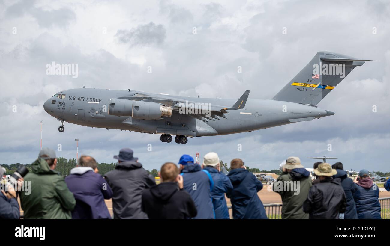 Boeing C-17a Globemaster III, arrivant à la RAF Fairford pour le Royal International Air Tattoo 2023. Banque D'Images