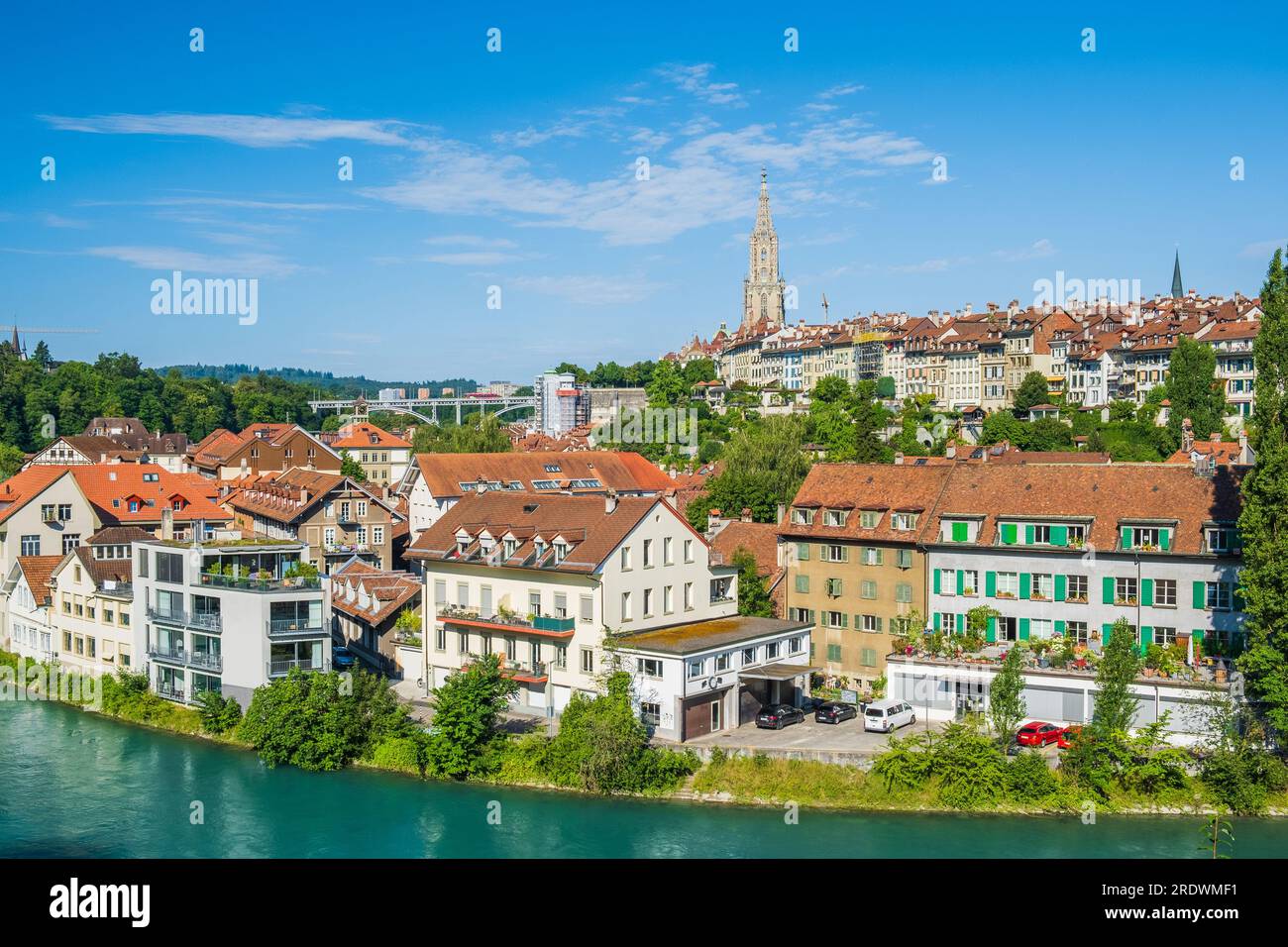 Vue panoramique sur la rivière Aare et la vieille ville de Berne, Suisse Banque D'Images