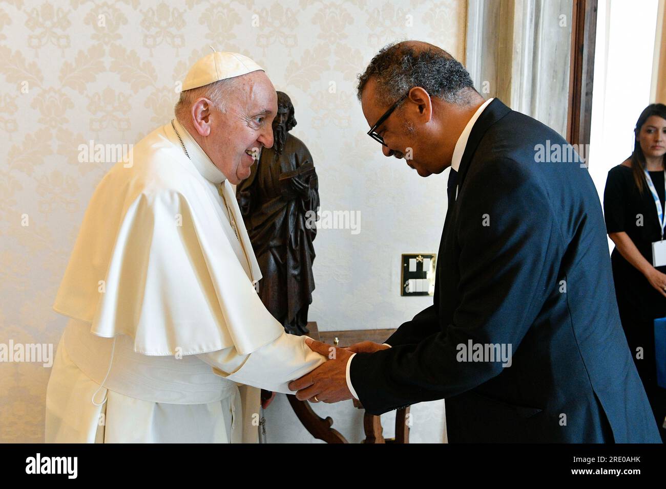 Vatican, Vatican. 24 juillet 2023. Italie, Rome, Vatican, 2023/7/24.le Pape François reçoit en audience le Dr Tedros Adhanom Ghebreyesus, Directeur général de l'Organisation mondiale de la Santé au Vatican Photographie par VATICAN MEDIA /Catholic Press photo Credit : Independent photo Agency/Alamy Live News Banque D'Images