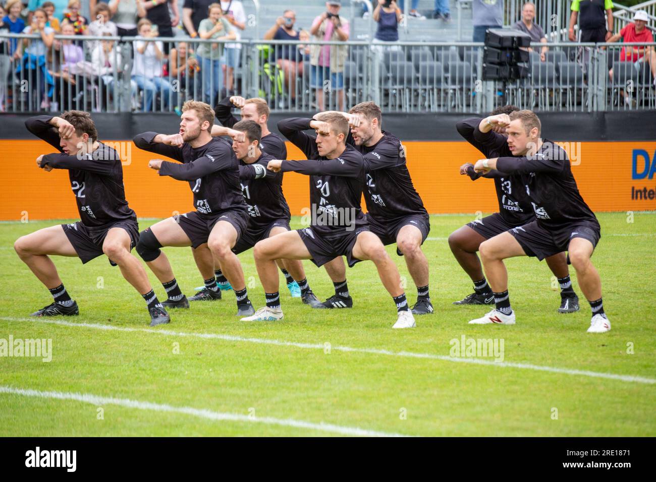 Faustball-Weltmeisterschaft vom 22.07. bis 29.07.2023 à Mannheim : VOR dem Spiel Neuseeland gegen Tschechien führte die neuseeländische Nationalmannsc Banque D'Images