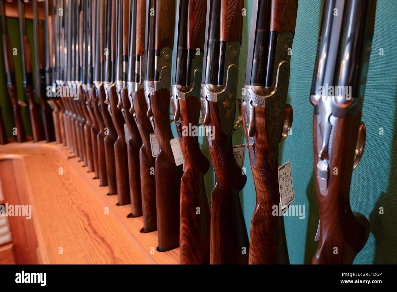 Vente traditionnelle de fusils de chasse, de carabines et de cartouches Banque D'Images