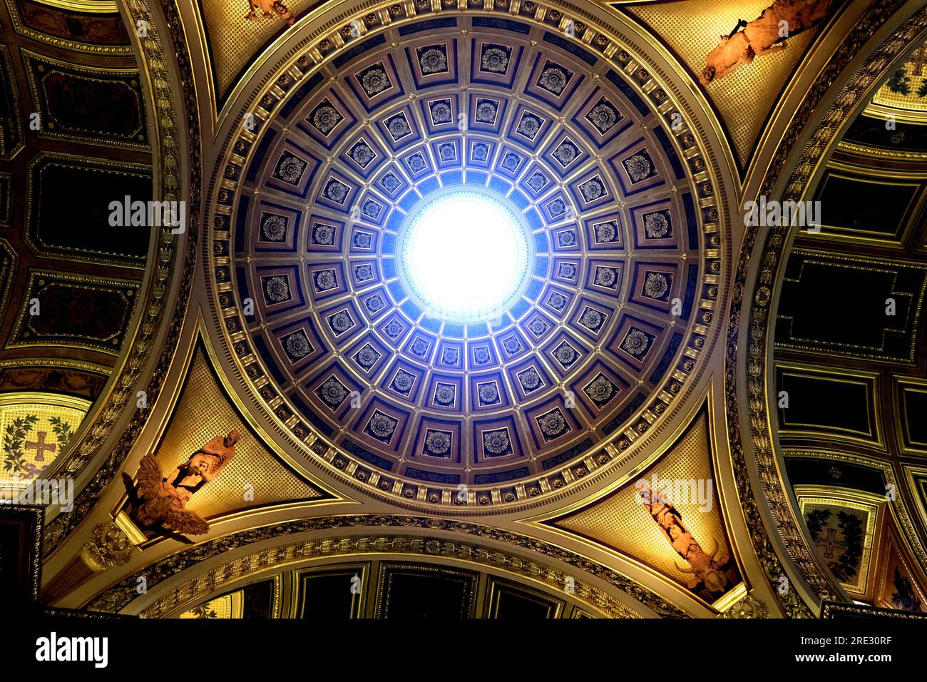 Oculus dans la cathédrale Saint Pierre de Rennes Bretagne France Banque D'Images
