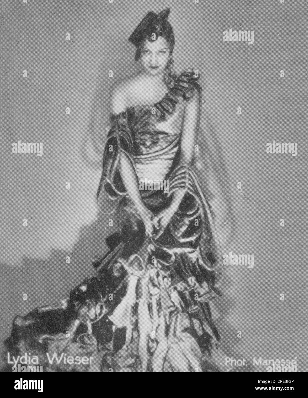 Wieser, Lydia, danseuse allemande, en costume, années 1920, Photographie : Manasse, carte cigarette, INFORMATIONS-AUTORISATION-DROITS-SUPPLÉMENTAIRES-NON-DISPONIBLES Banque D'Images