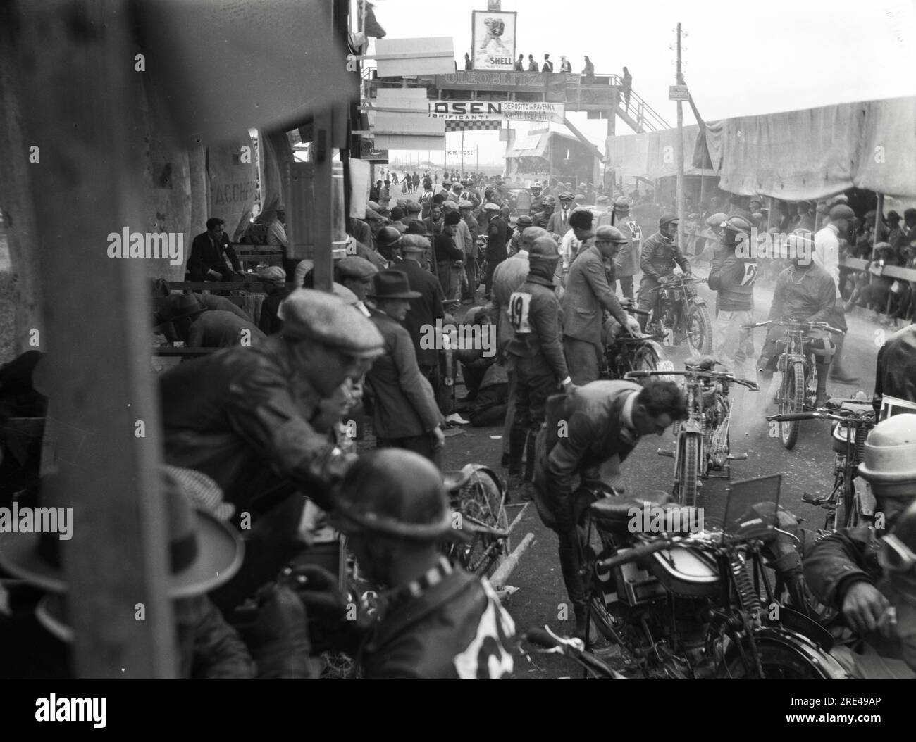 Motociclismo - Circuito NEI pressi di Ravenna - Agosto 1924 Banque D'Images