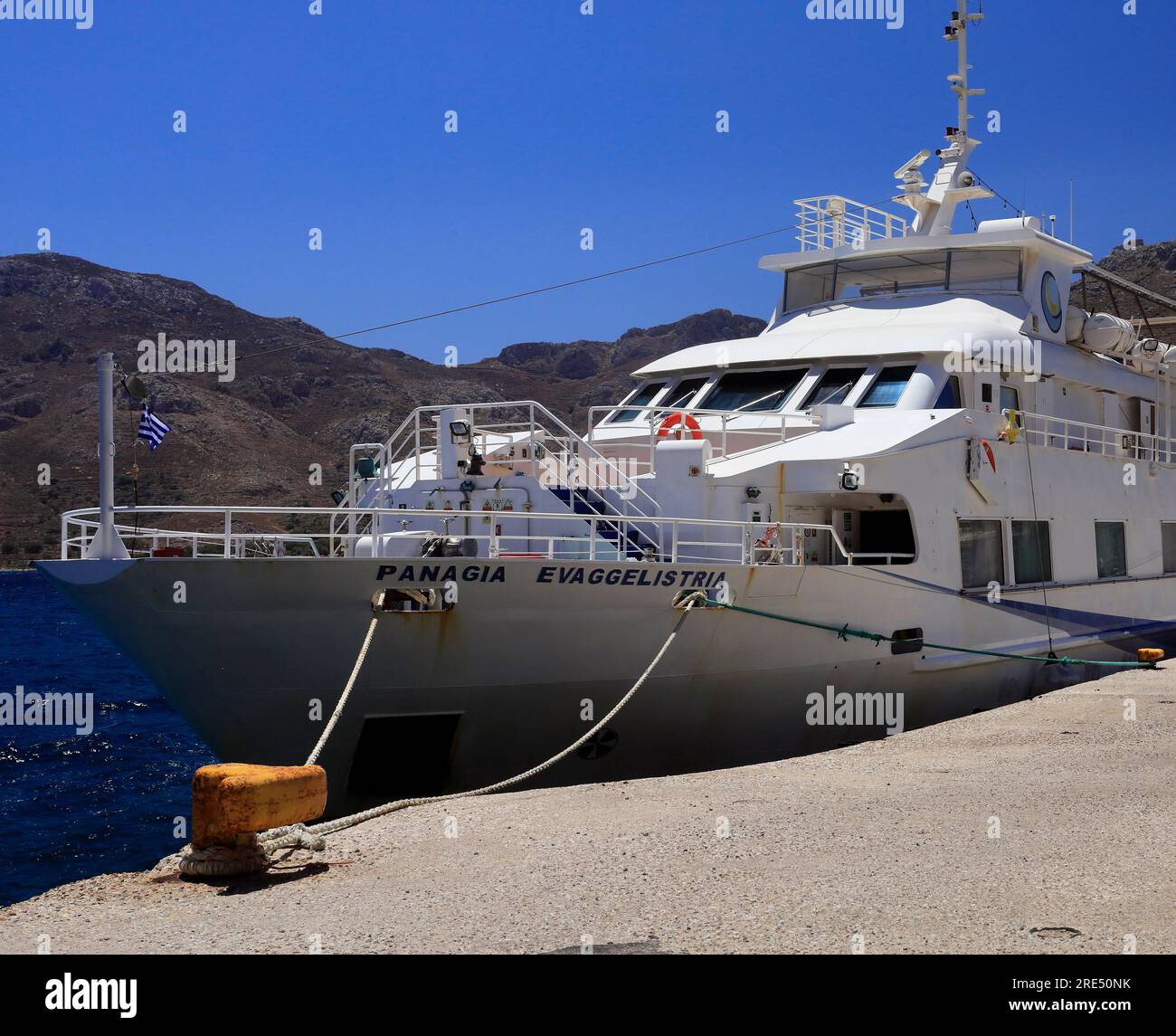 Panagia Evaggelistria, petit service de ferry Tilos à Rhodes, île de Tilos, près de Rhodes, Dodécanèse, Grèce Banque D'Images