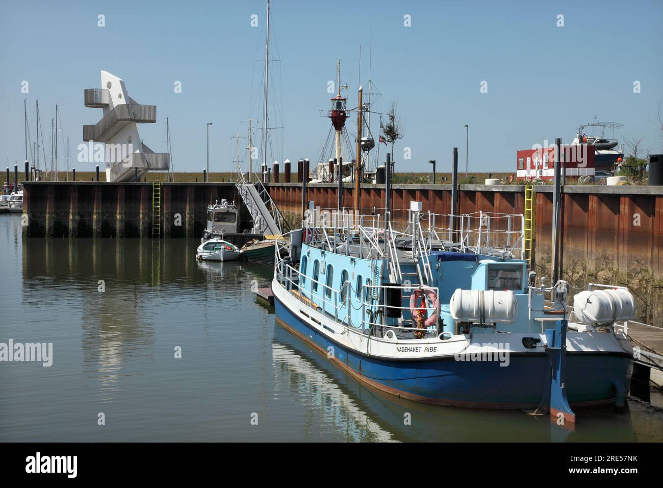 La plate-forme d'observation Sejlet / navigué, Esbjerg Strand, Danemark. Banque D'Images