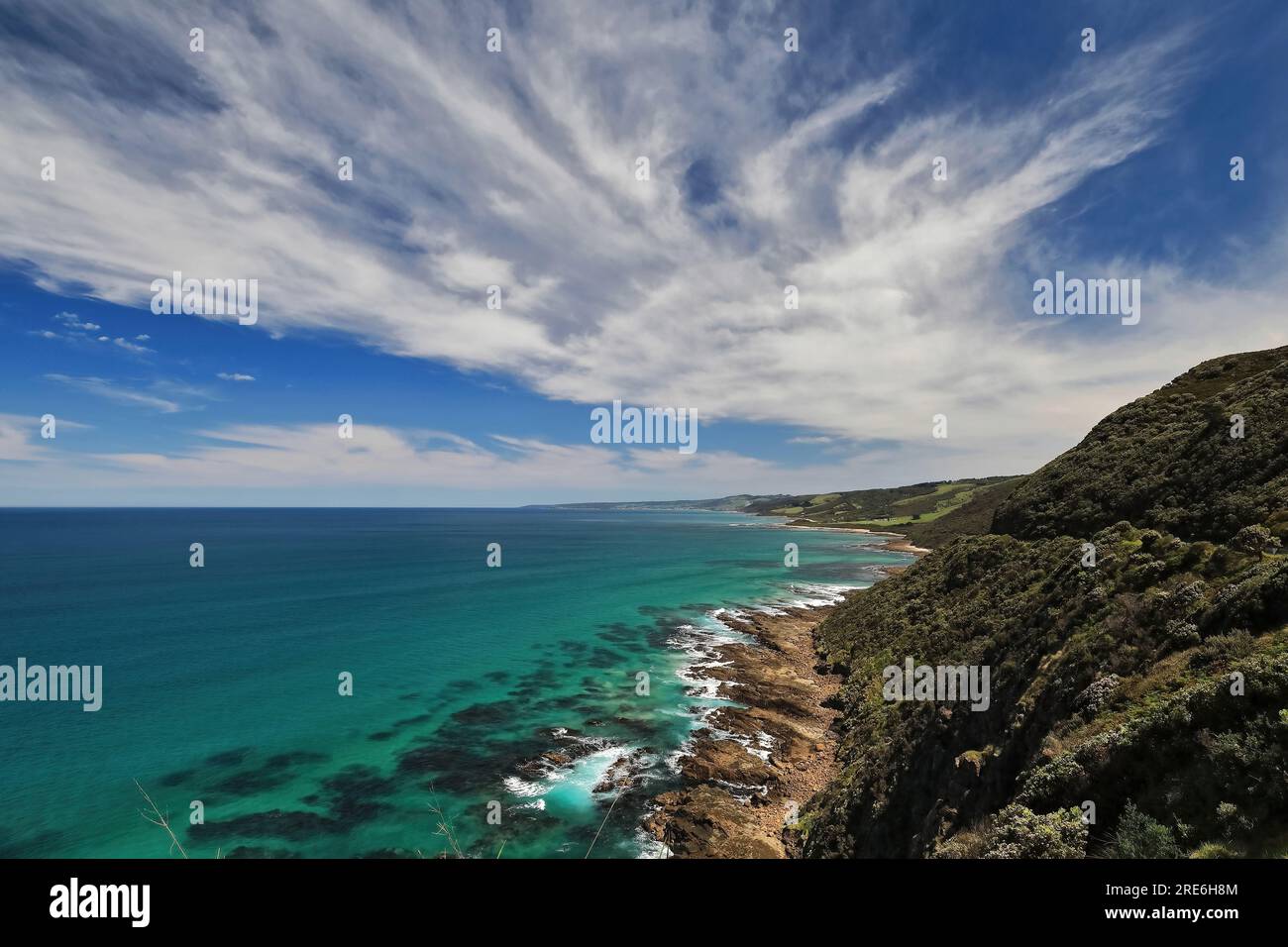 779+ vue depuis la Great Ocean Road sur la côte de Colac Otway Shire, Skenes Creek, Apollo Bay. Victoria-Australie. Banque D'Images