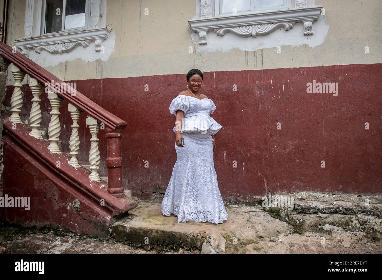 25 juin 2023, Freetown, Sierra Leone : Marion Kamara, candidate pour la première fois à la députée du district rural de la région occidentale de Freetown, vue chez elle le jour des élections en Sierra Leone. Pour la première fois lors de ses élections de 2023, le pays côtier d’Afrique de l’Ouest a mis en place un quota stipulant qu’un tiers de tous les candidats politiques doit être des femmes. Pour la première fois lors de ses élections de 2023, le pays côtier d’Afrique de l’Ouest a mis en place un quota stipulant qu’un tiers de tous les candidats politiques doivent être des femmes. (Image de crédit : © Sally Hayden/SOPA Images via ZUMA Press Wire) USAGE ÉDITORIAL SEULEMENT! Non destiné à UN USAGE commercial Banque D'Images