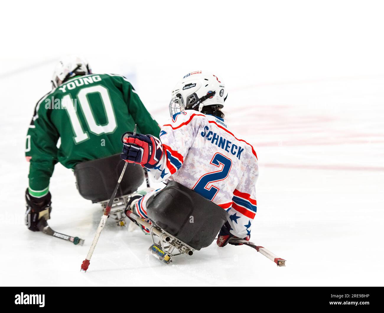 New England Warriors vs Spaulding Boston Shamrocks au tournoi de hockey Hero's Cup Banque D'Images