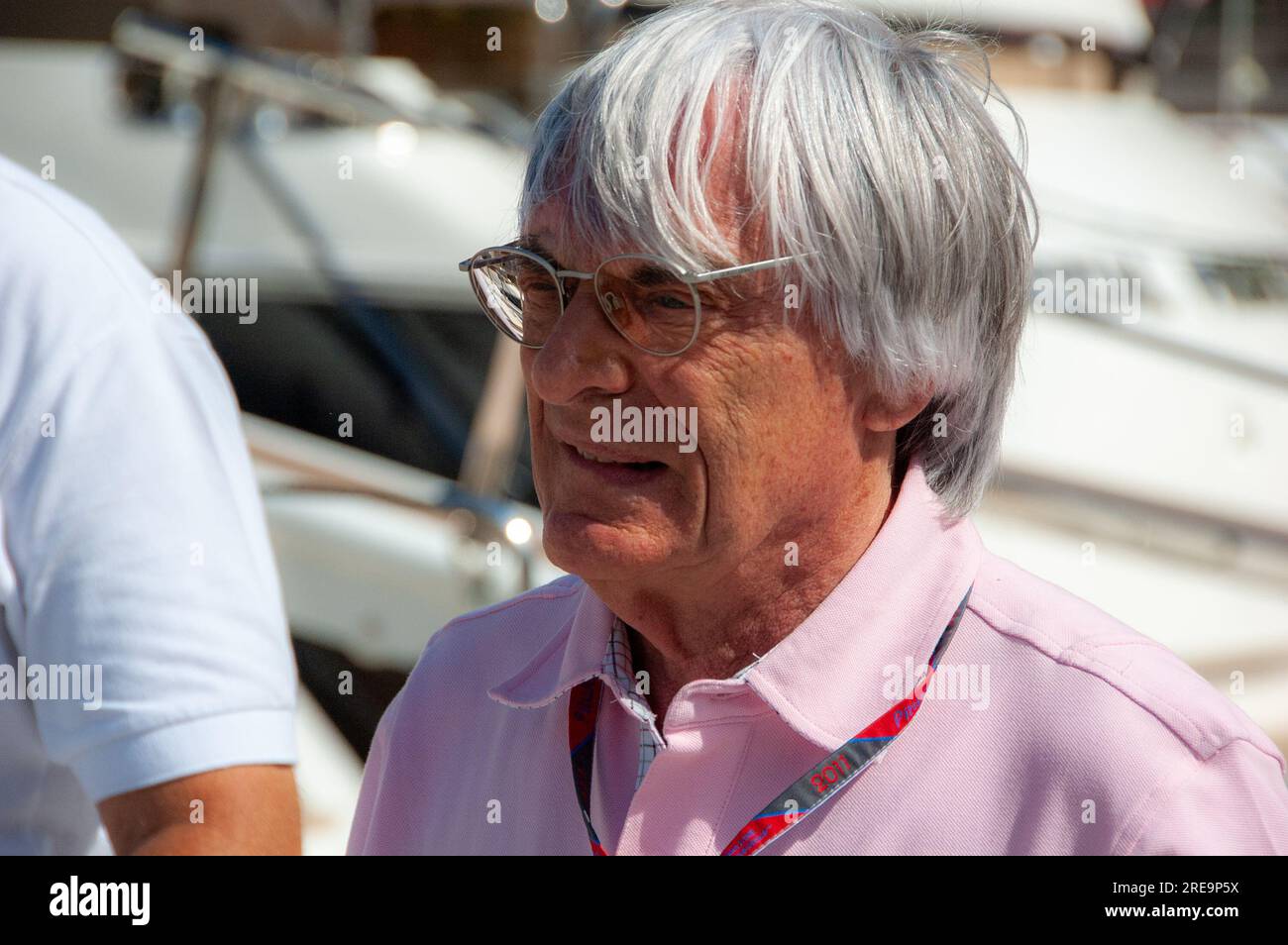 05/12/2011(Monaco) Bernie Ecclestone arrive sur l'embarcadère Port Hercules à Monaco à la fin des essais pour le Grand Prix de Formule 1 Banque D'Images