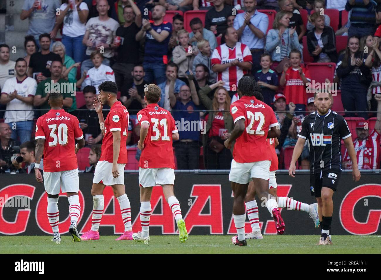 Eindhoven, pays-Bas. 26 juillet 2023. EINDHOVEN, PAYS-BAS - 26 JUILLET : Ricardo Pepi du PSV célèbre son premier but lors du match amical de pré-saison entre le PSV et le FC Eindhoven au Philips Stadion le 26 juillet 2023 à Eindhoven, pays-Bas (photo de Jeroen Meuwsen/Orange Pictures) crédit : Orange pics BV/Alamy Live News Banque D'Images
