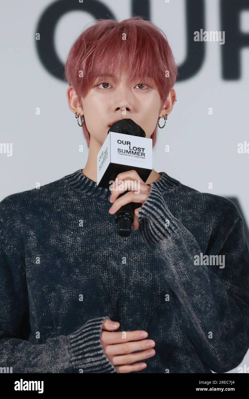 27 juillet 2023. Le boys group sud-coréen TXT Yeonjun, membre du boys group sud-coréen TXT, prend la parole lors d'un événement publicitaire à Séoul le 26 juillet 2023, pour promouvoir le documentaire spécial "Tomorrow X Together : Our Lost Summer". Le spectacle documentaire sera disponible sur Disney le 28 juillet. Crédit : Yonhap/Newcom/Alamy Live News Banque D'Images