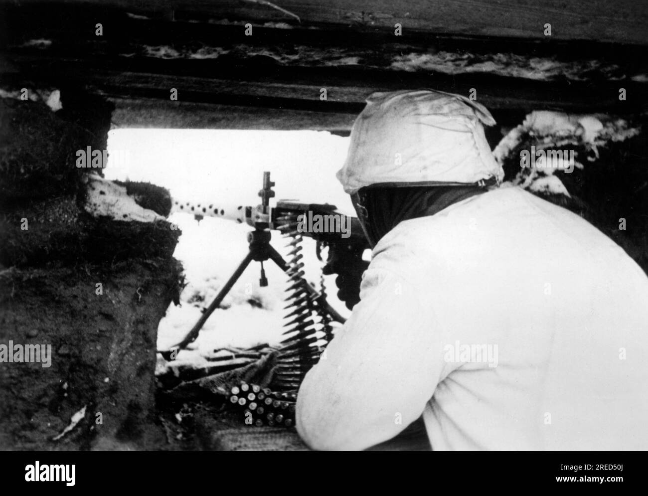 Mitrailleuse Waffen-SS pendant les combats sur le front de l'est. Photo : Hoppe [traduction automatique] Banque D'Images