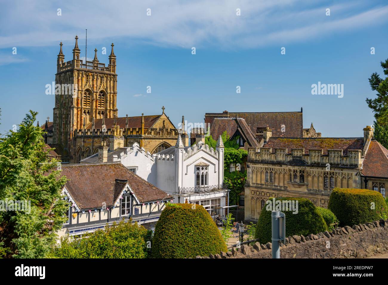 En regardant vers le bas sur la tour de l'église du prieuré de Malvern, Great Malvern Banque D'Images