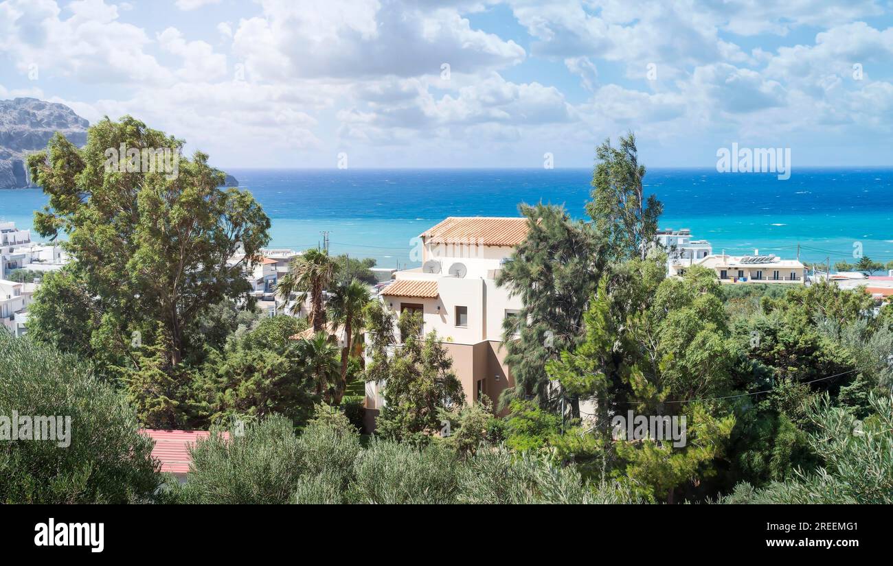 Paysage grec avec villa et océan Banque D'Images