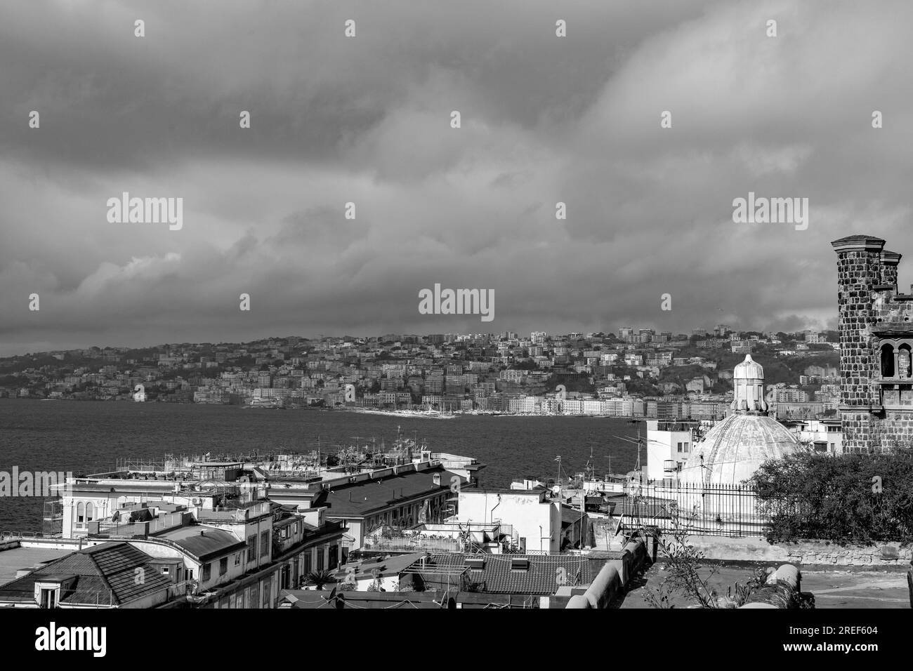 Vue aérienne de la ville de Naples, depuis castel Sant'Elmo, Campanie, Italie. Banque D'Images