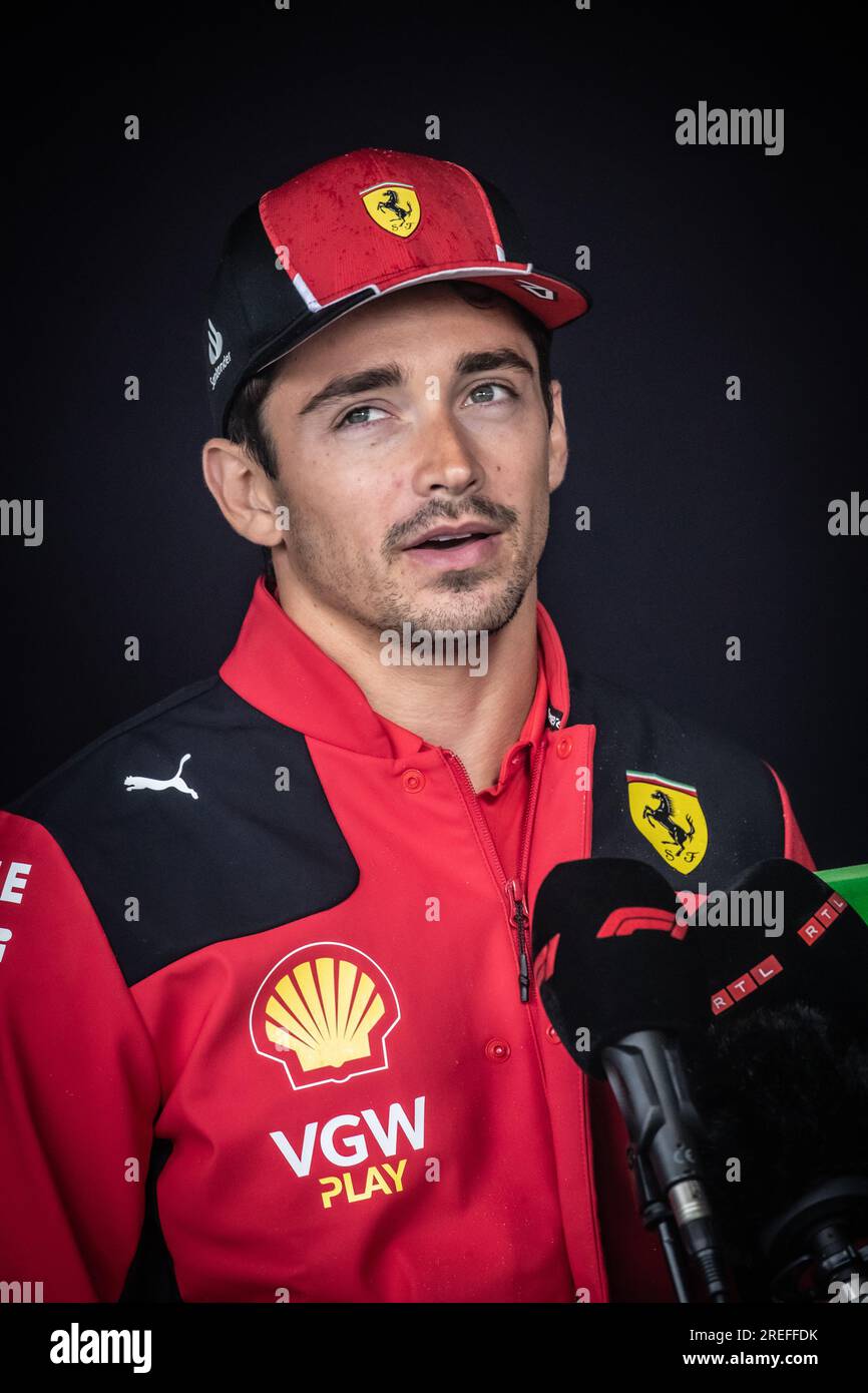 Spa-Francorchamps, Belgique. , . Championnat du monde de F1. Grand Prix de Belgique 2023. Charles Leclerc, Ferrari.- Formule 1 Grand Prix de Belgique 2023, Formule 1, Grand Prix de Belgique sur le circuit Ardenne Spa-Francorchamps, Grosser Preis von Belgien, Motorsport, Formel1, image payante, Copyright © Cristiano BARNI/ATP images (BARNI Cristiano/ATP/SPP) crédit : SPP Sport Press photo. /Alamy Live News Banque D'Images