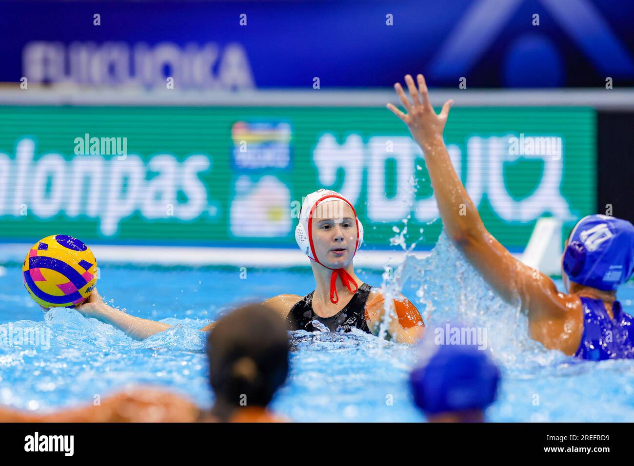 Fukuoka, Japon. 28 juillet 2023. FUKUOKA, JAPON - JUILLET 28 : Axelle Crevier, du Canada, Foteini Tricha, de Grèce, lors des Championnats du monde aquatiques 2023 match de Waterpolo féminin 7e-8e place entre le Canada et la Grèce le 28 juillet 2023 à Fukuoka, Japon (photo d'Albert Ten Hove/Orange Pictures) crédit : Orange pics BV/Alamy Live News Banque D'Images