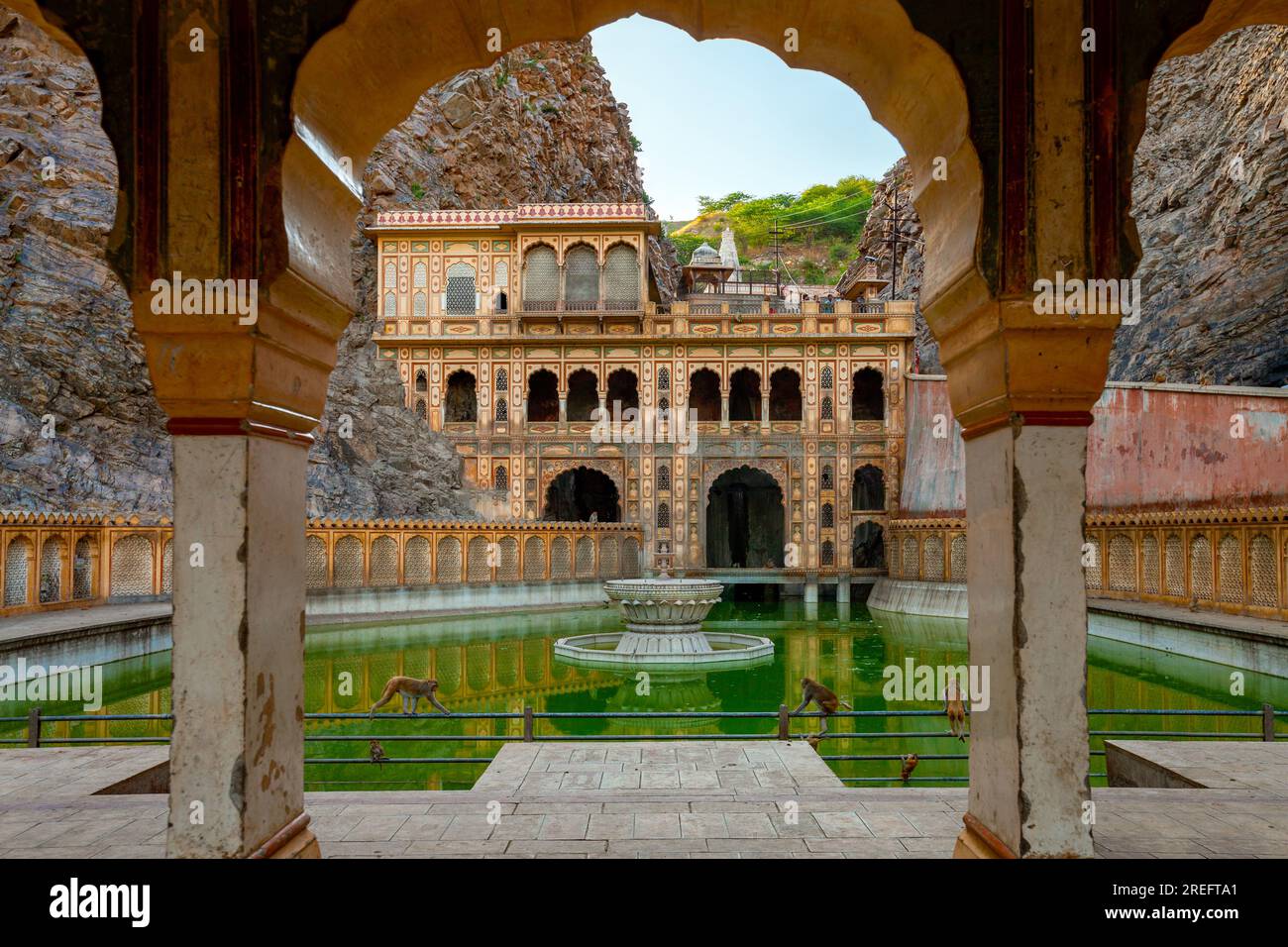 Temple Galta Ji ou Temple du singe, Inde, complexe à Jaipur Banque D'Images