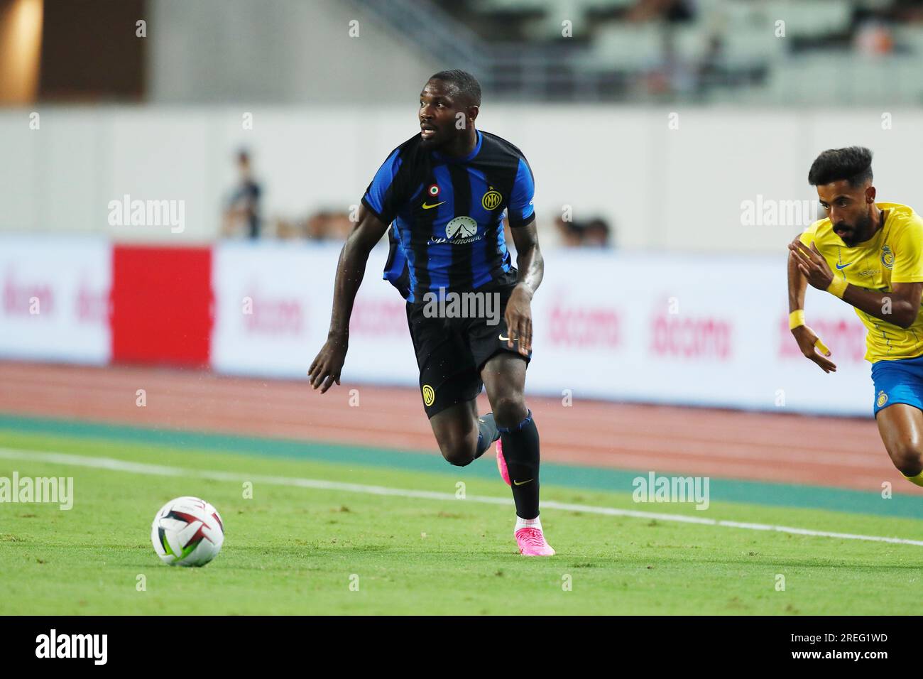 Osaka, Japon. 27 juillet 2023. Marcus Thuram (Inter) football/football : pré-saison '2023 Japan Tour' match entre Al-Nassr FC 1-1 FC Internazionale Milano au YANMAR Stadium Nagai à Osaka, Japon . Crédit : Mutsu Kawamori/AFLO/Alamy Live News Banque D'Images