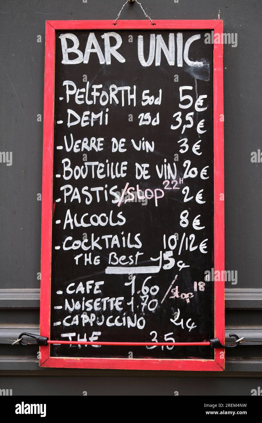 Bar Drinks Menu Board Marseille France Banque D'Images