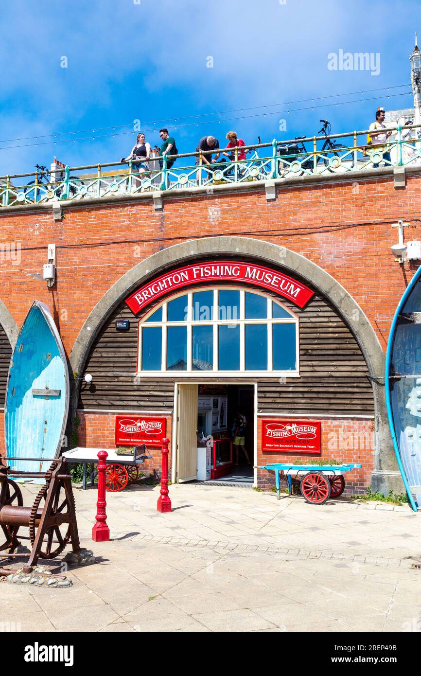 Extérieur du Brighton Fishing Museum dans les Kings Road Arches, Brighton, Angleterre Banque D'Images