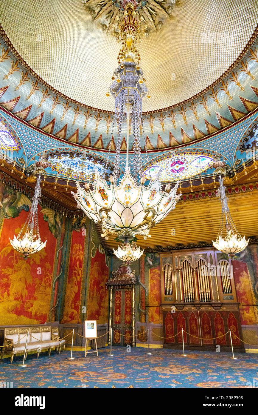 Intérieur de la salle de musique du Royal Pavilion (Brighton Pavilion), Brighton, Angleterre Banque D'Images