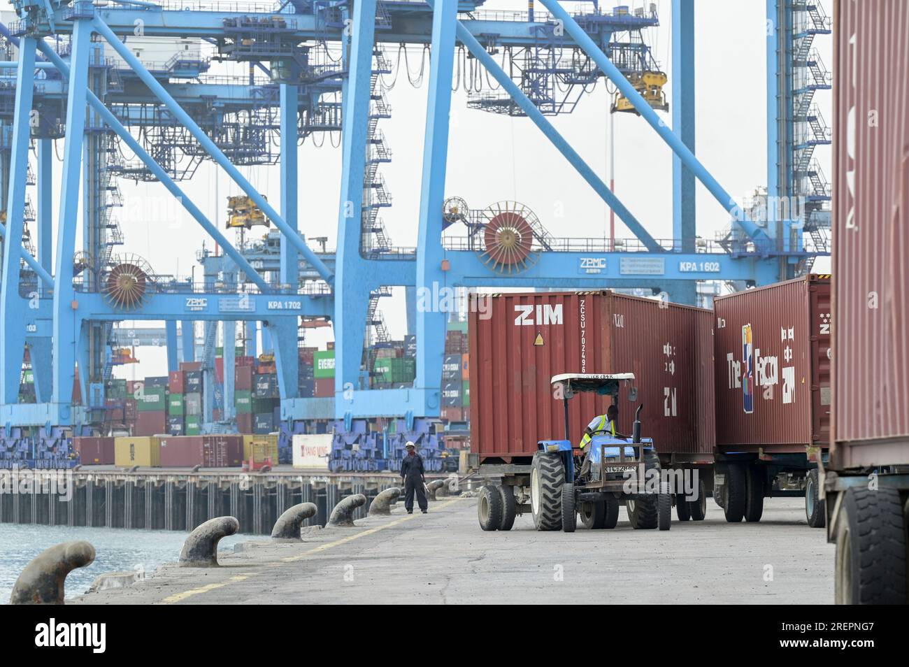 KENYA, Mombasa, port maritime, terminal à conteneurs CT-1 / KENIA, Mombasa, Seehafen, CT-1 Containerterminal Banque D'Images