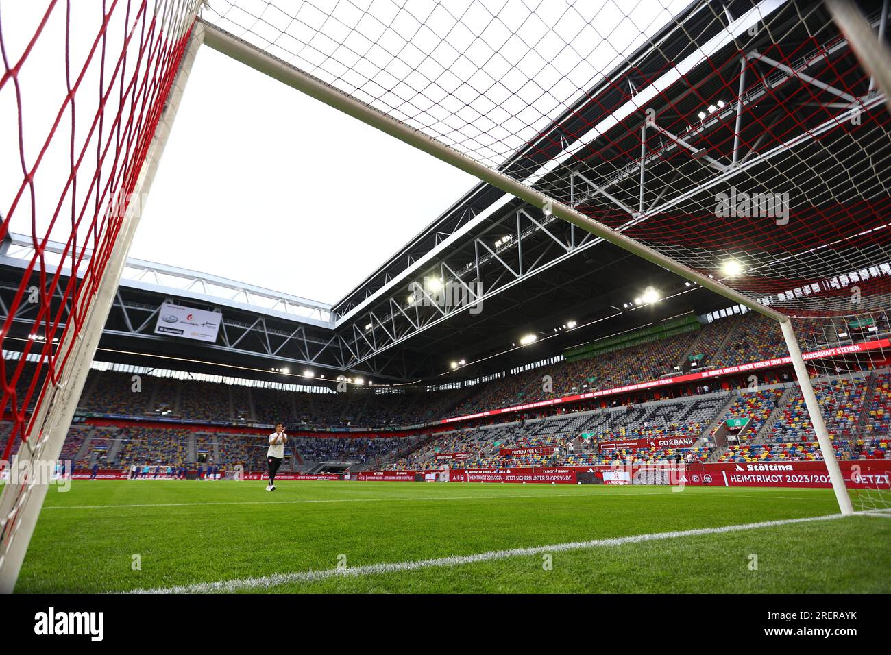 Düsseldorf, Allemagne, 29.07.2023. Fortuna Duesseldorf vs Hertha BSC, football, 2. Bundesliga, 1. Journée, saison 2023/2024. LES RÈGLEMENTS DU MERKUR SPIEL-ARENA DFL INTERDISENT TOUTE UTILISATION DE PHOTOGRAPHIES COMME SÉQUENCES D’IMAGES ET/OU QUASI-VIDÉO. Crédit : newsNRW / Alamy Live News Banque D'Images